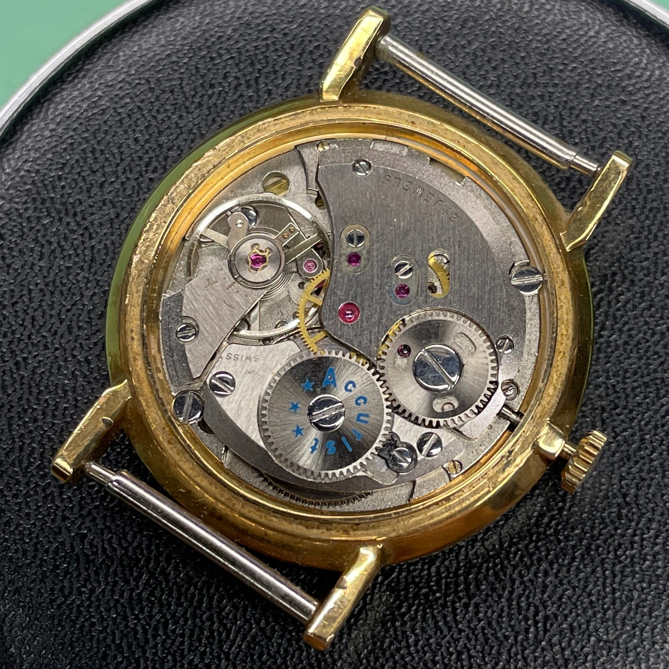 Vintage Accutrist 21 Jewel Hand wound Watch  - Swiss AS1881 Movement