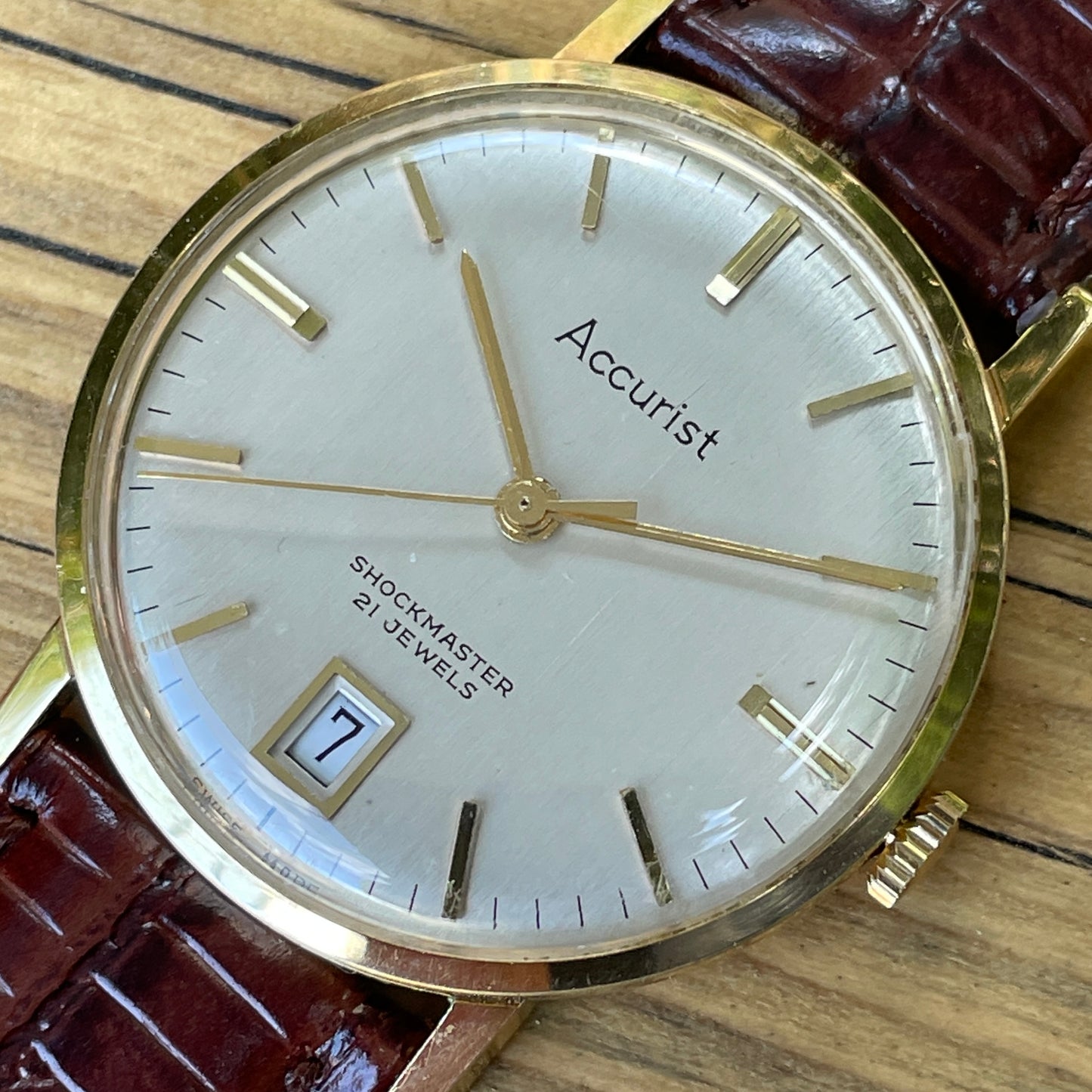 Vintage Accutrist 21 Jewel Hand wound Watch  - Swiss AS1881 Movement