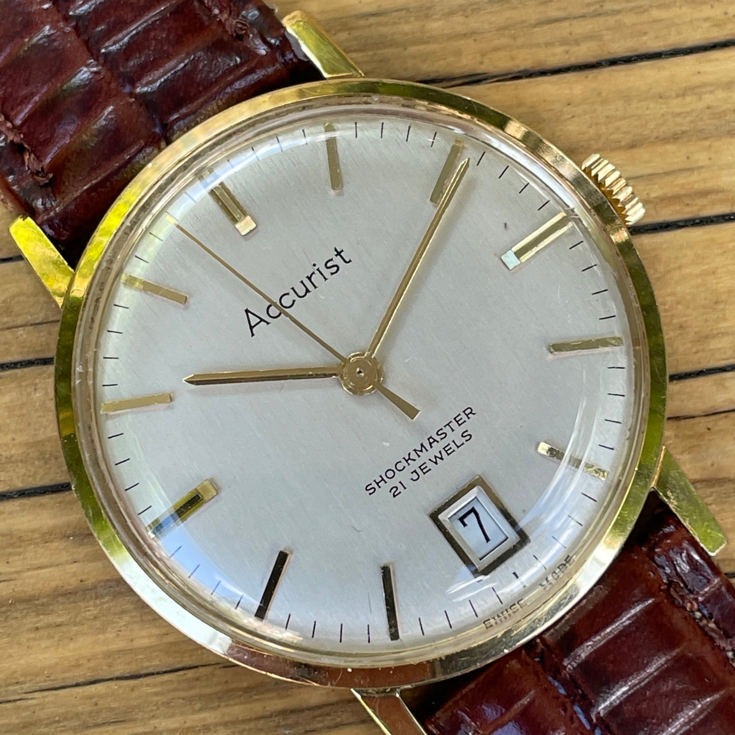Vintage Accutrist 21 Jewel Hand wound Watch  - Swiss AS1881 Movement