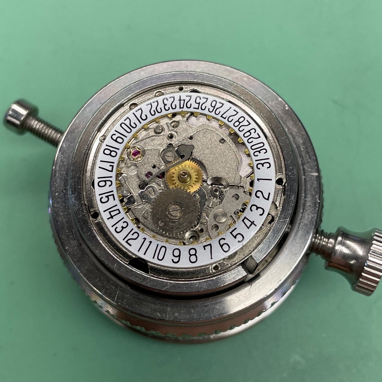 Vintage Accutrist 21 Jewel Hand wound Watch  - Swiss AS1881 Movement