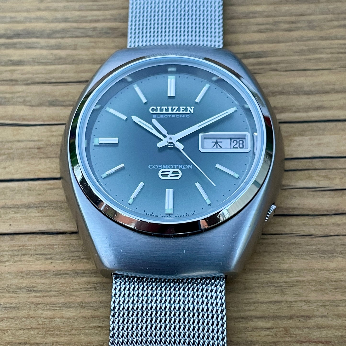 Citizen Cosmotron Electronic Balance Hybrid Watch March 1973