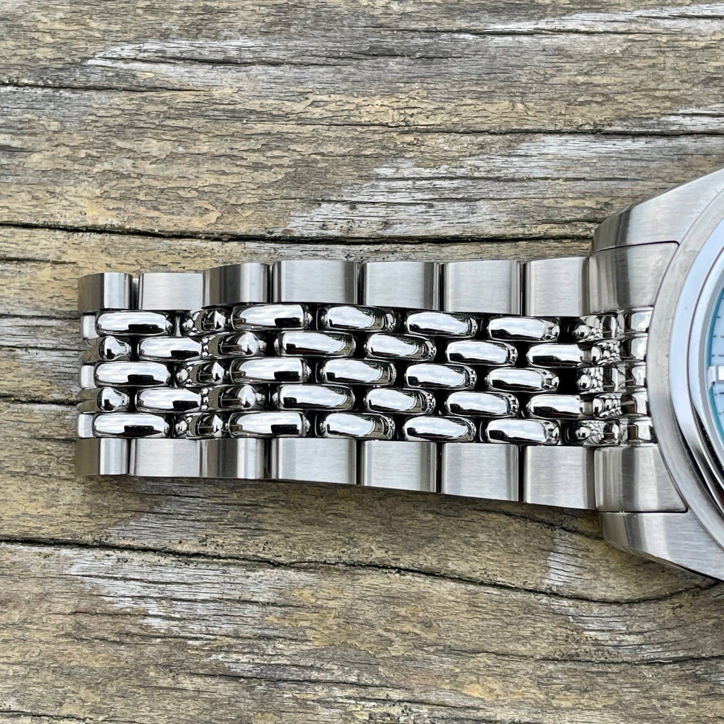 San Martin SN0106-G3 Automatic Watch
