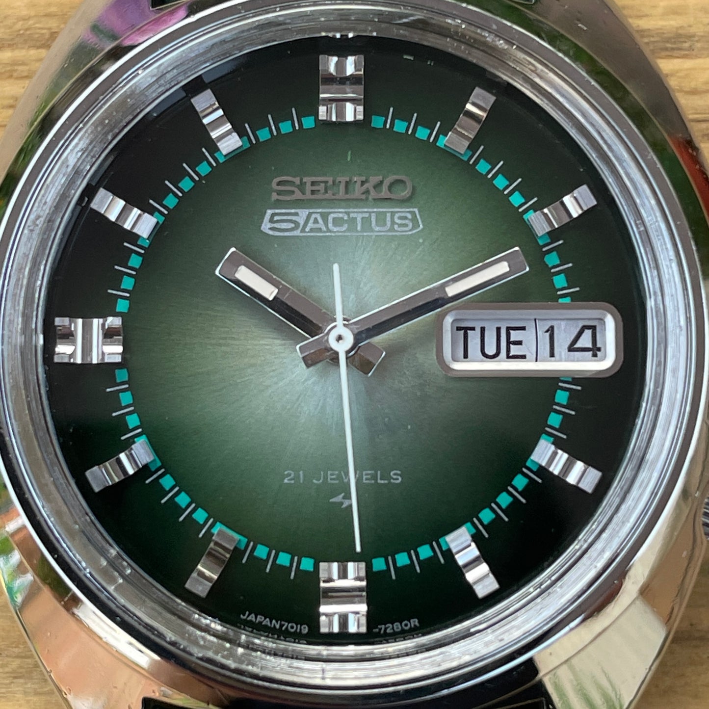 Seiko Actus Automatic 7019-7210 January 1974