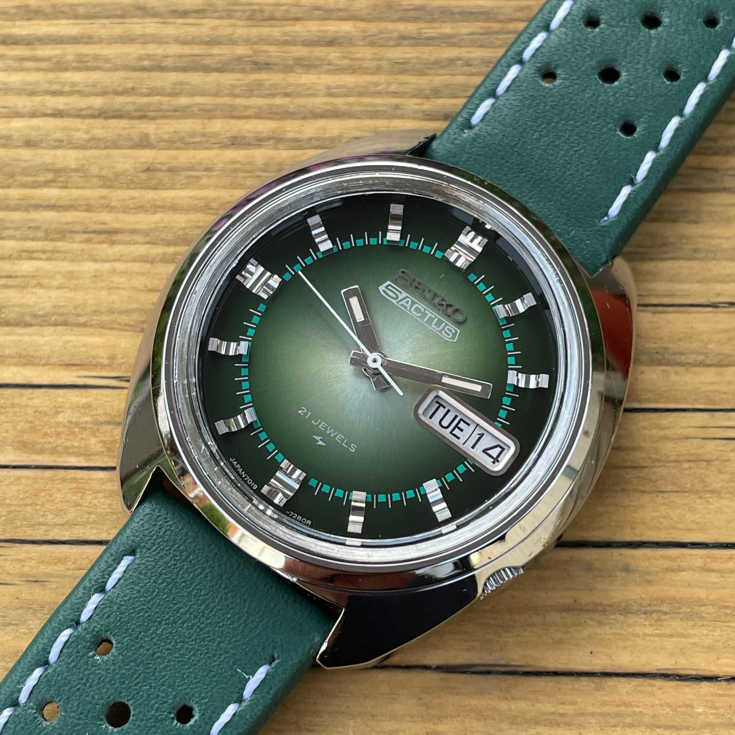 Seiko Actus Automatic 7019-7210 January 1974