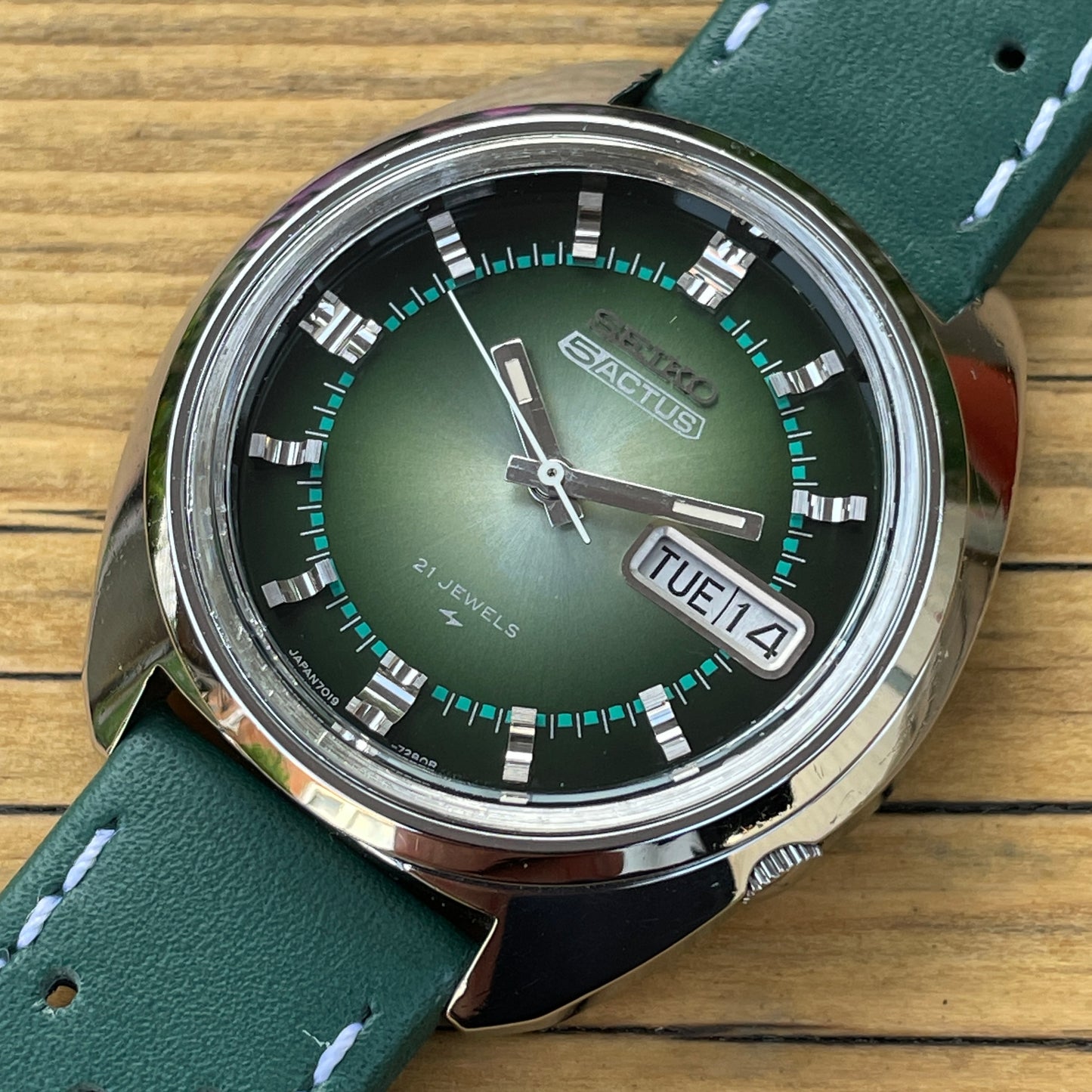 Seiko Actus Automatic 7019-7210 January 1974