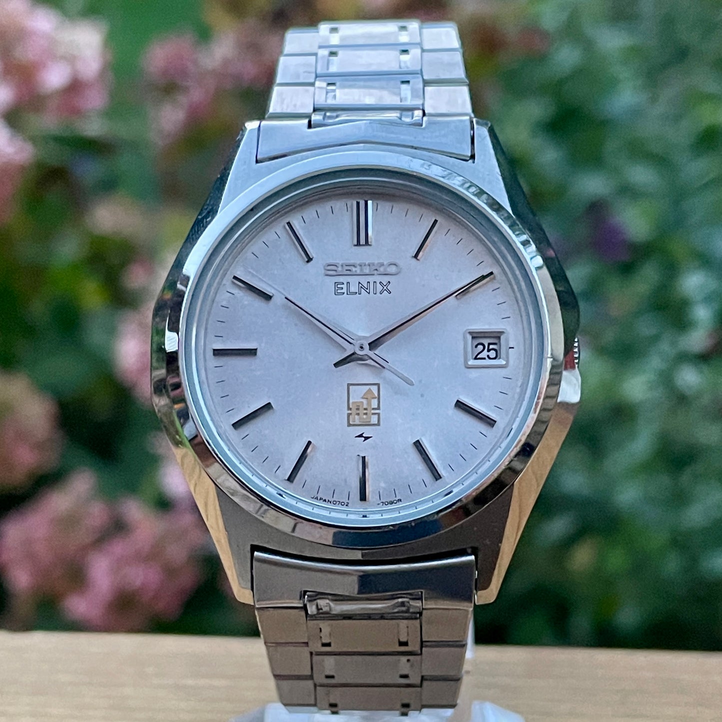 Seiko Elnix Hybrid Electronic Balance Watch 0702-7070 December 1974