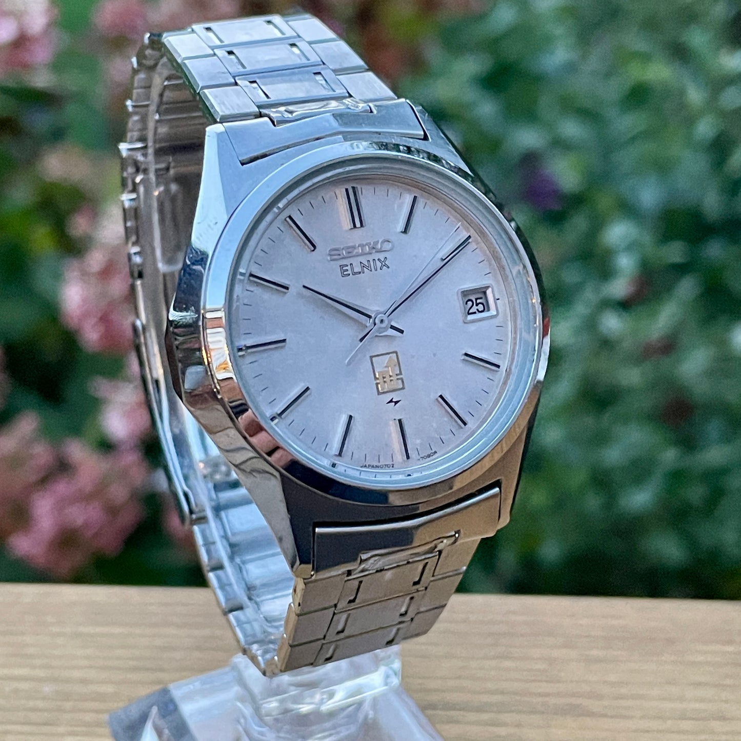 Seiko Elnix Hybrid Electronic Balance Watch 0702-7070 December 1974