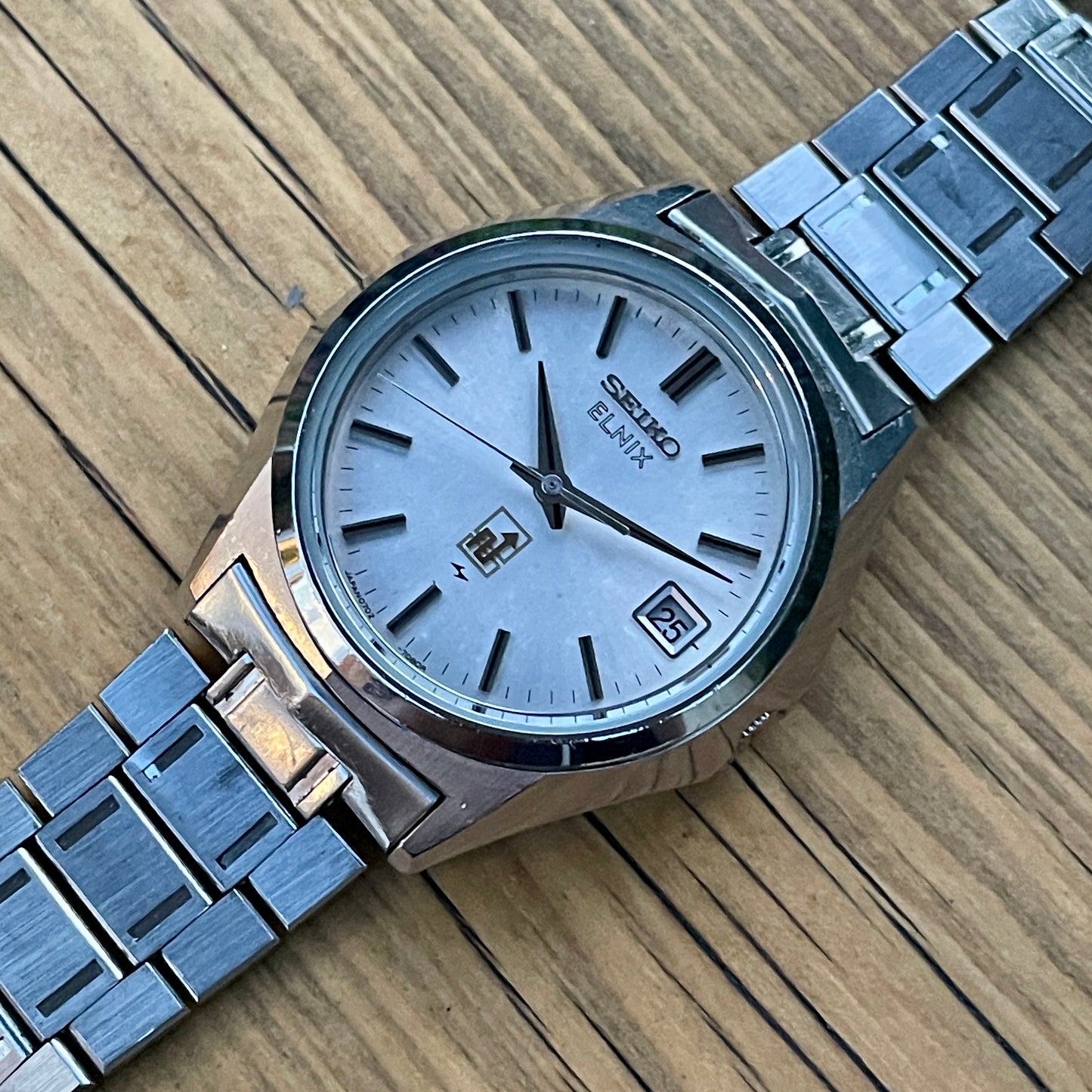 Seiko Elnix Hybrid Electronic Balance Watch 0702-7070 December 1974