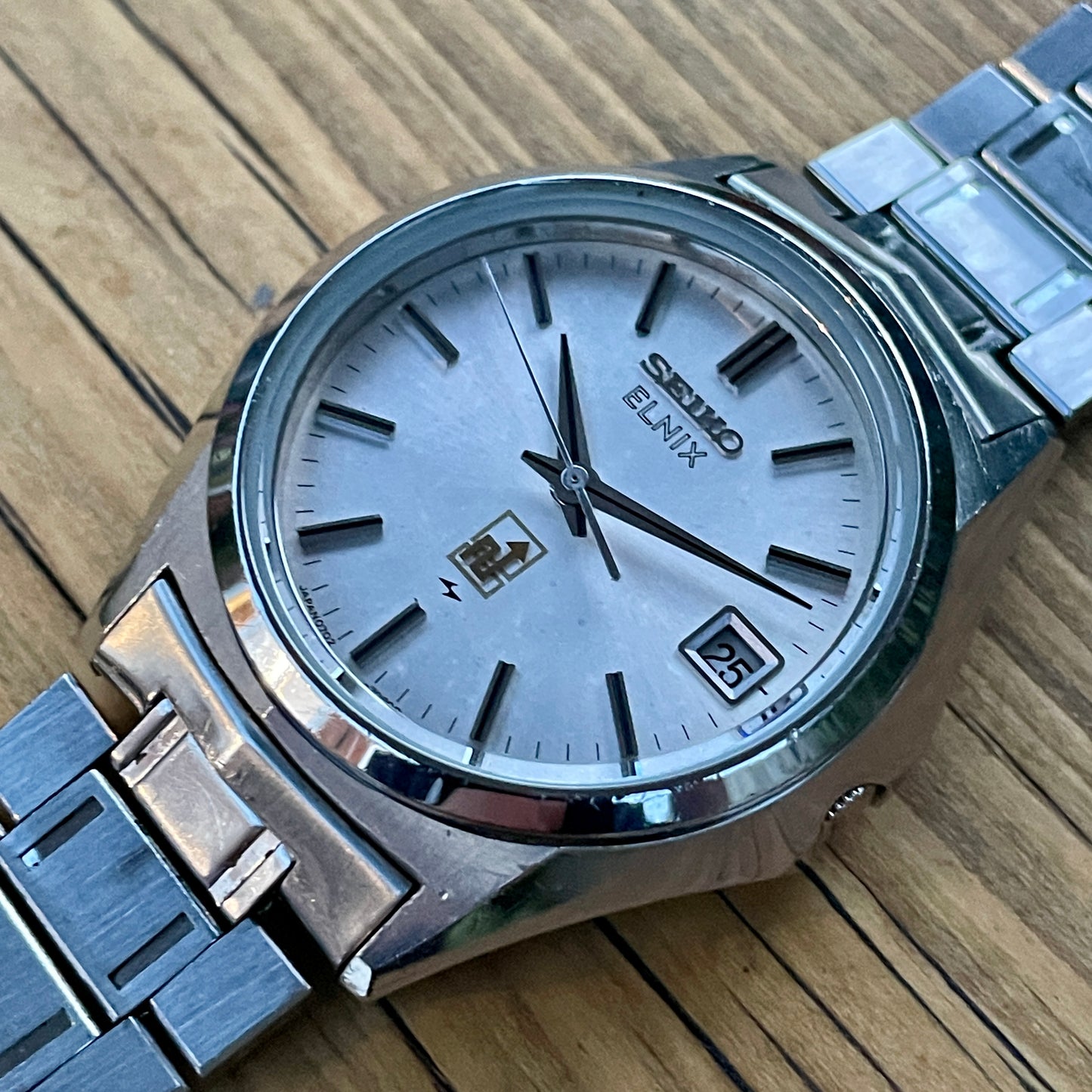 Seiko Elnix Hybrid Electronic Balance Watch 0702-7070 December 1974
