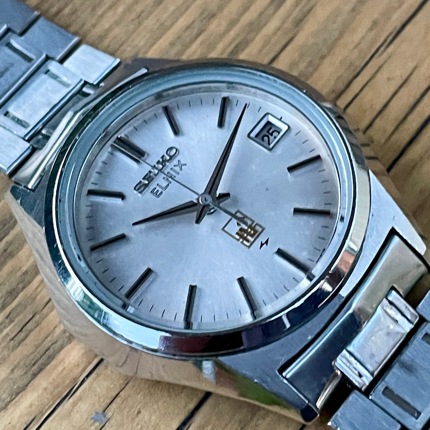 Seiko Elnix Hybrid Electronic Balance Watch 0702-7070 December 1974