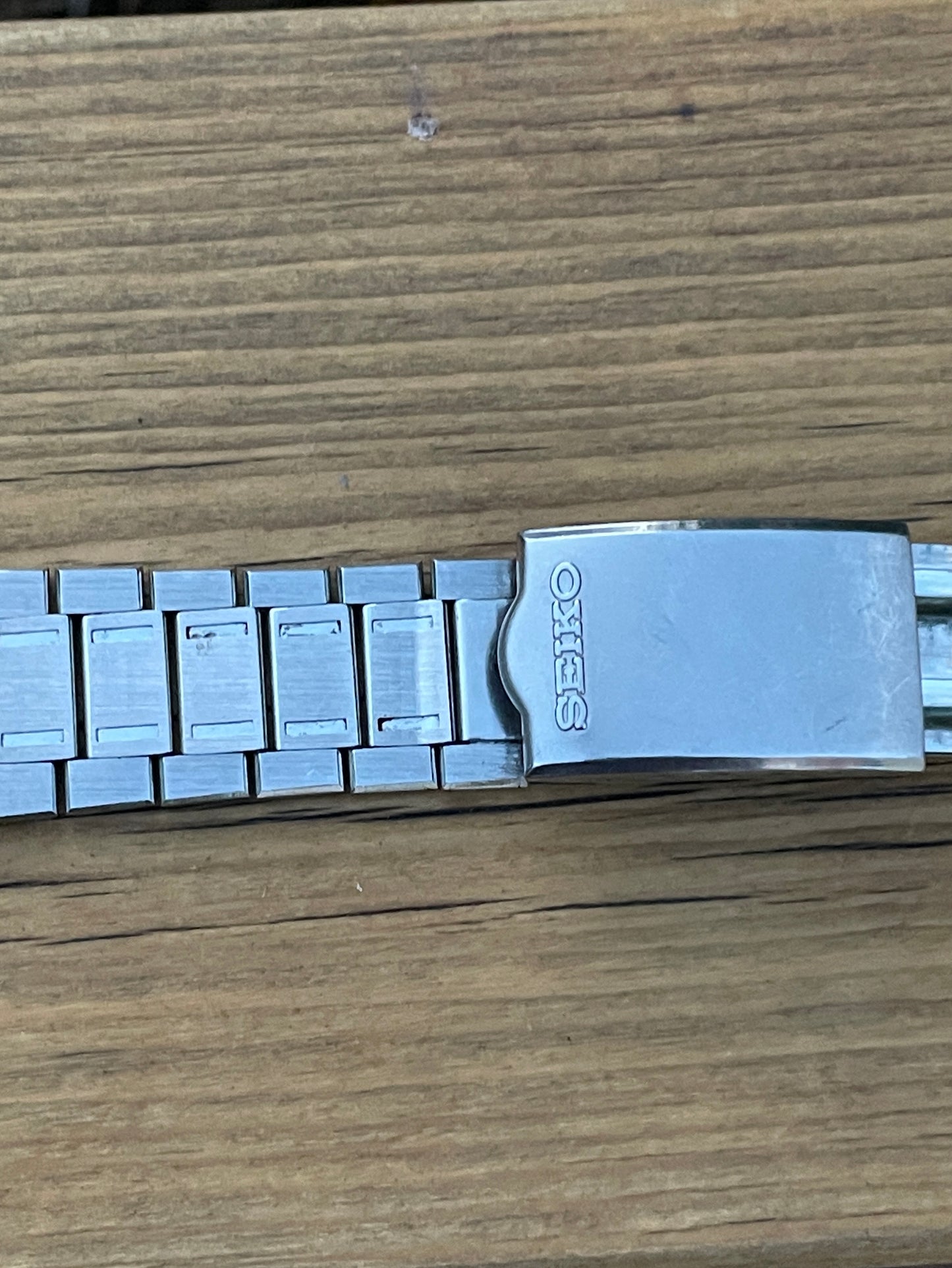 Seiko Elnix Hybrid Electronic Balance Watch 0702-7070 December 1974