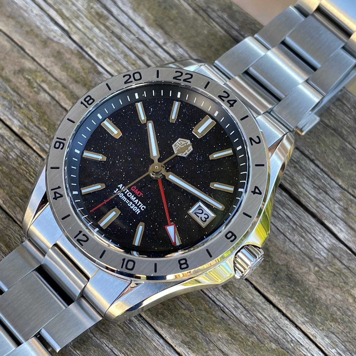 San Martin SN0129-G-B GMT Aventurine Dial