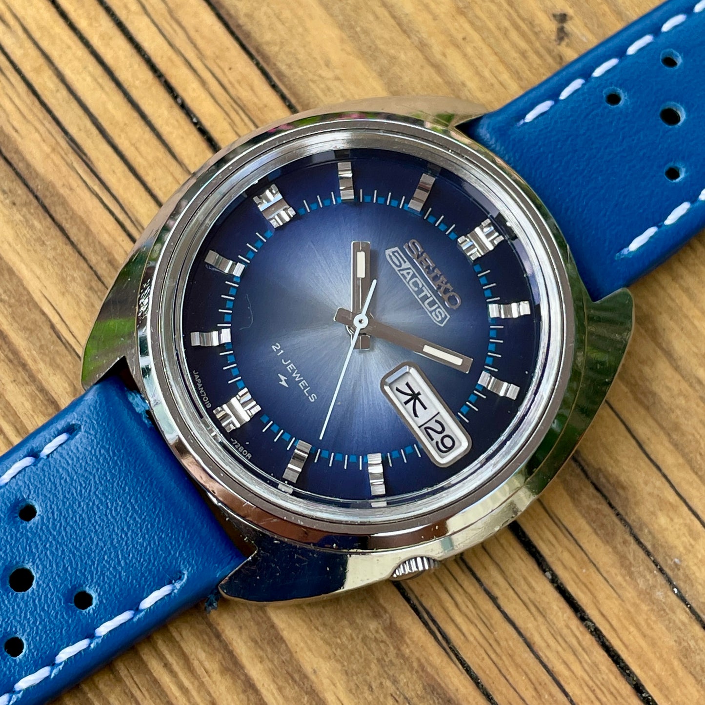 Seiko 7019-7210 Actus Automatic November 1973