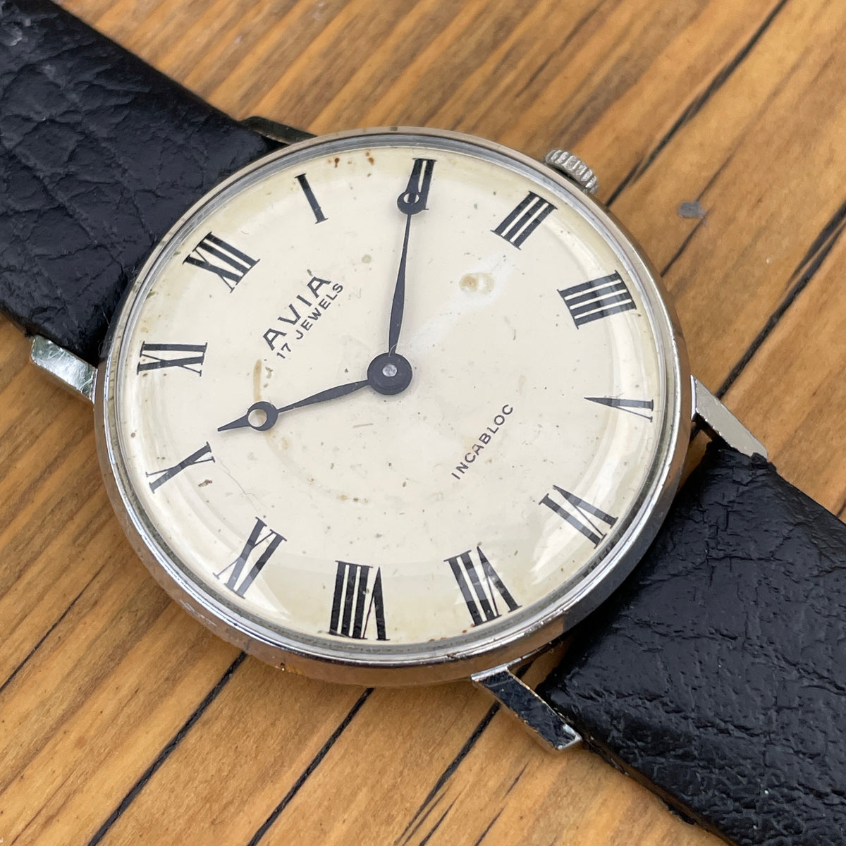 Vintage Avia Hand Wind Mechanical Watch