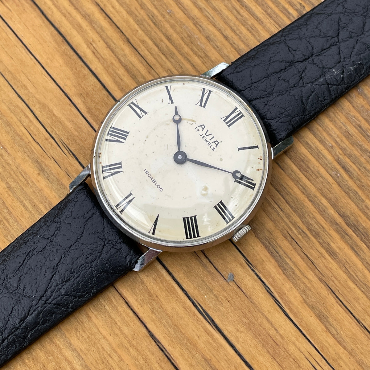 Vintage Avia Hand Wind Mechanical Watch