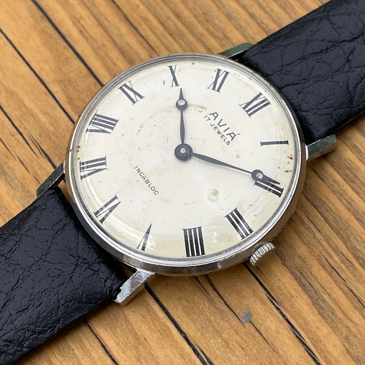 Vintage Avia Hand Wind Mechanical Watch