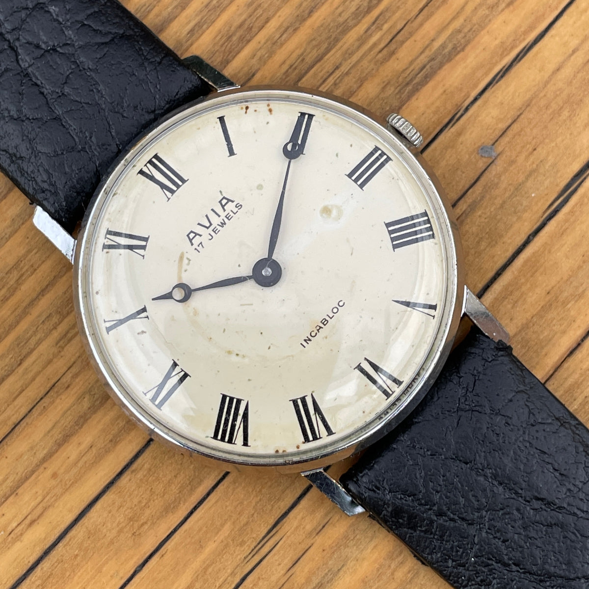 Vintage Avia Hand Wind Mechanical Watch