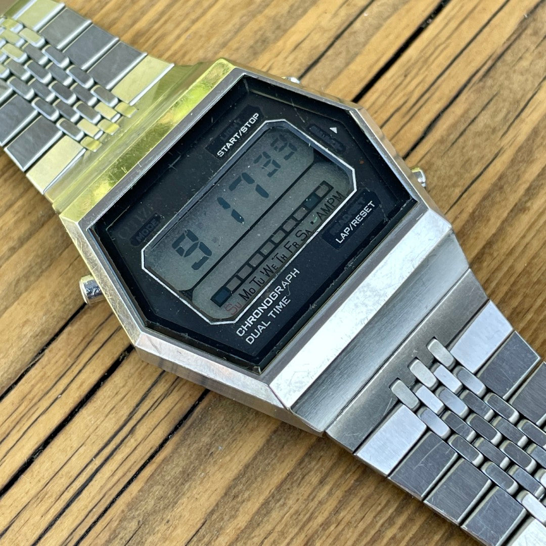 Vintage Citizen Digital Dual Time Chronograph 1970s
