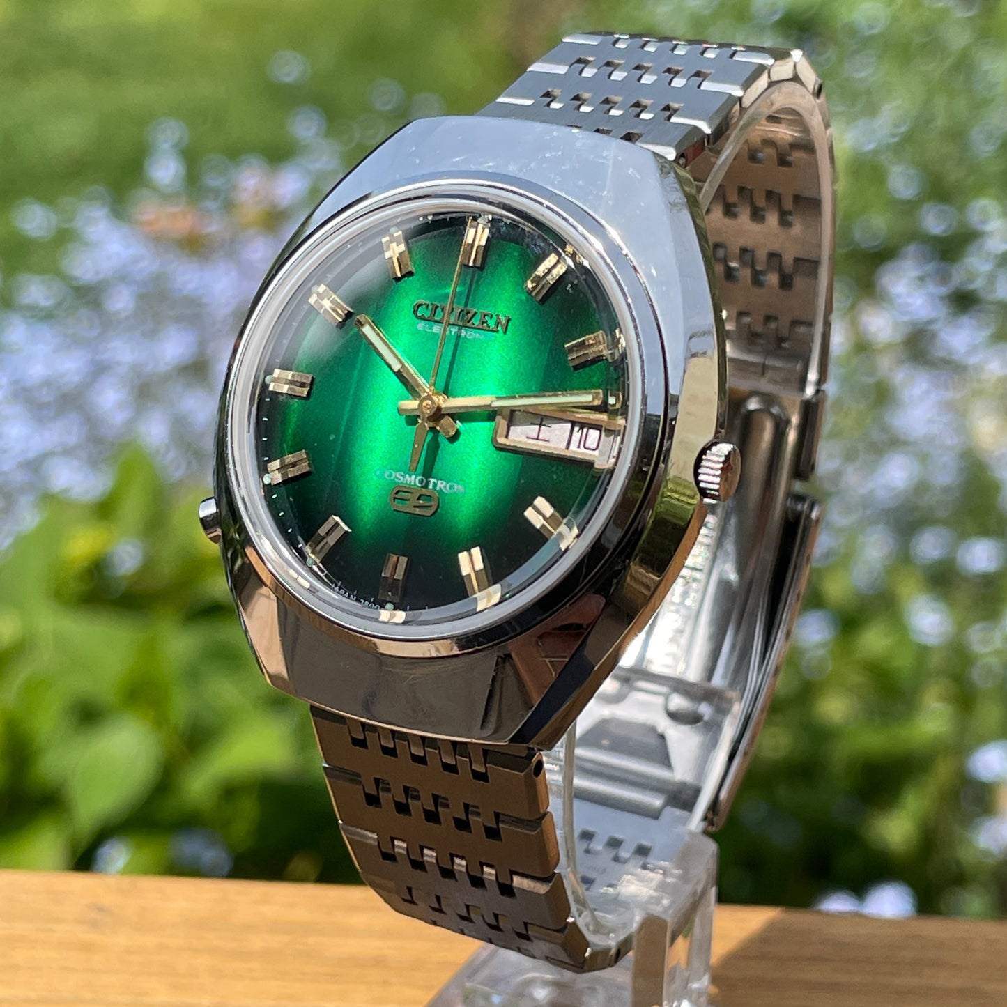 Citizen Cosmotron 7801 Electronic Balance and Flyback Seconds