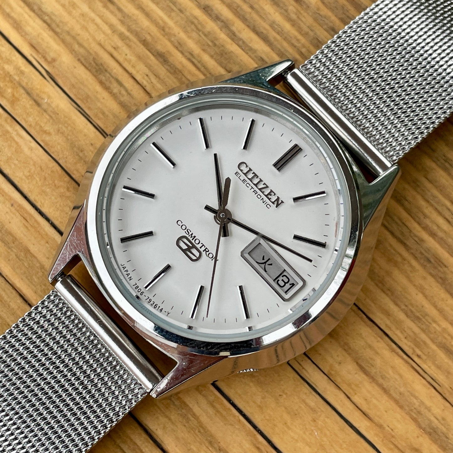 CItizen Cosmotron 1975 Electronic Balance Watch