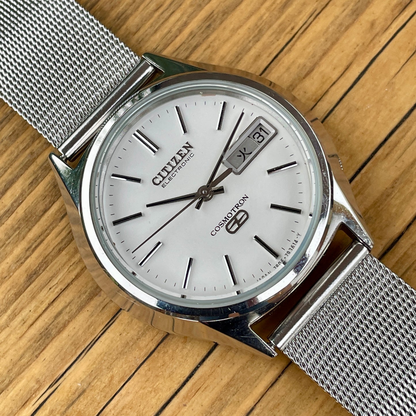 CItizen Cosmotron 1975 Electronic Balance Watch