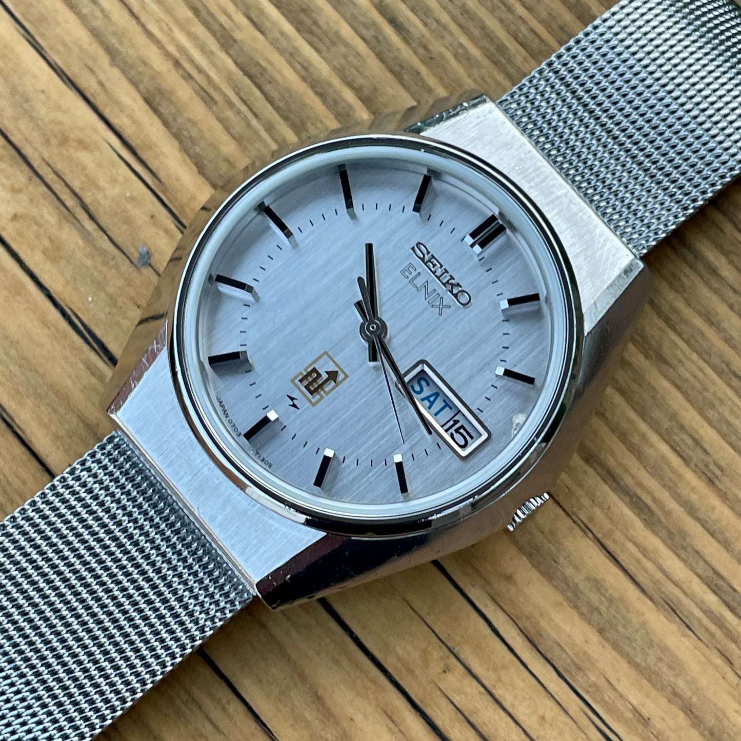 Seiko Elnix Electronic Balance 0703-7110 December 1974