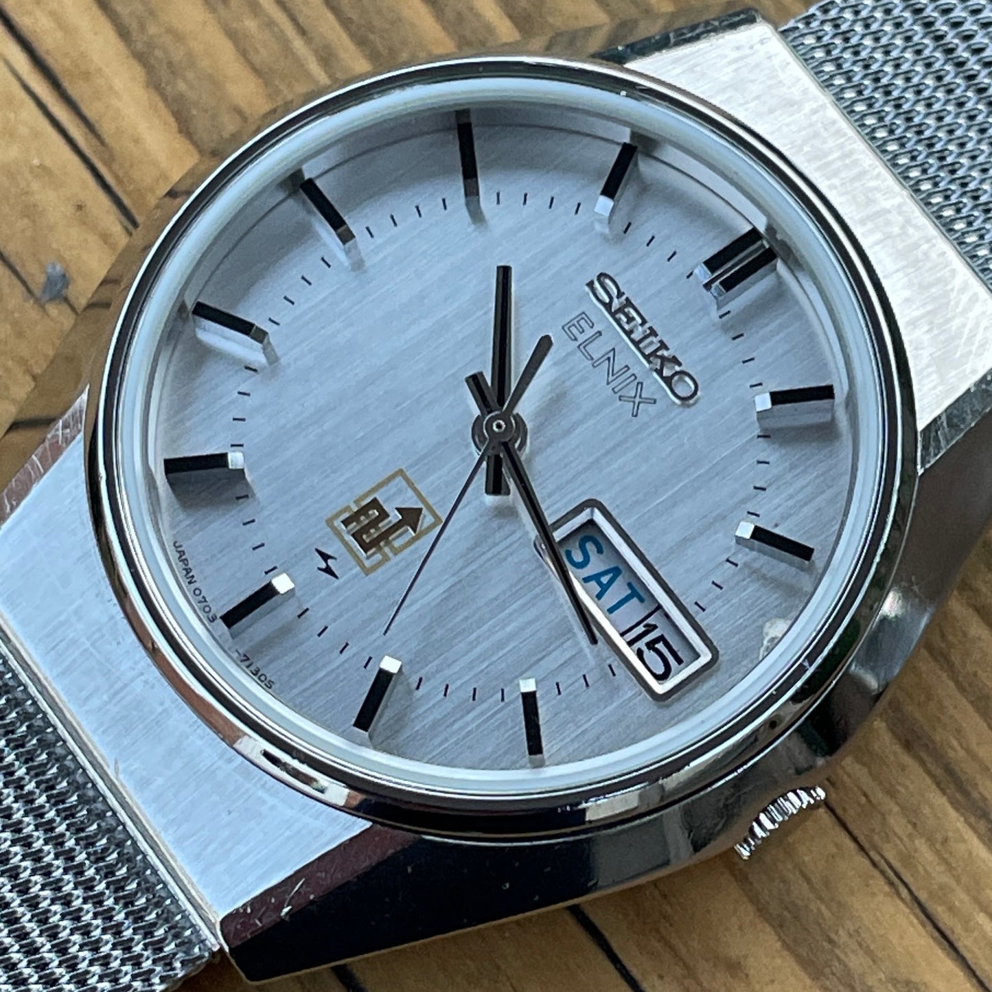 Seiko Elnix Electronic Balance 0703-7110 December 1974