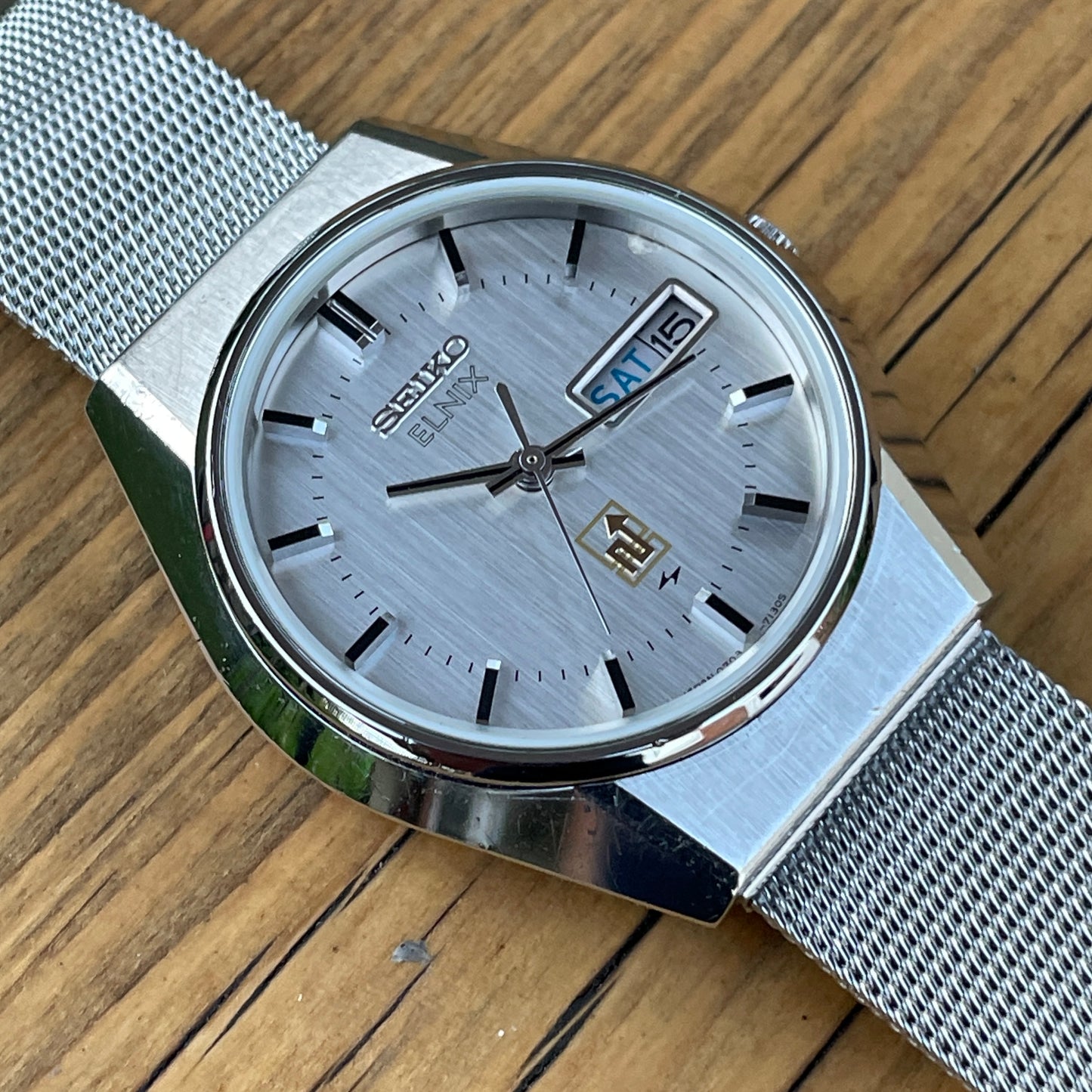 Seiko Elnix Electronic Balance 0703-7110 December 1974