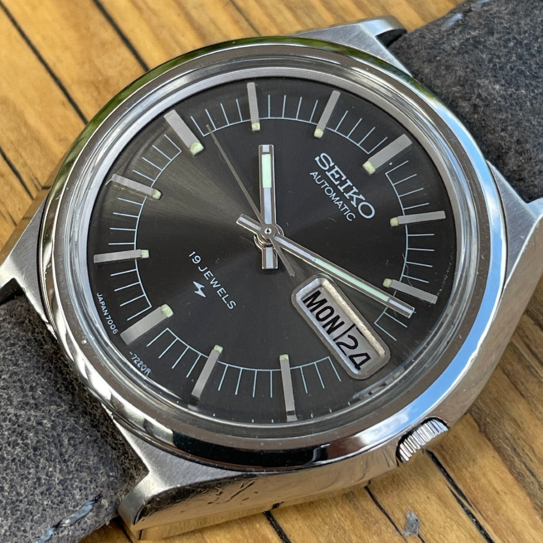 Seiko Automatic 7006-7070 January 1974