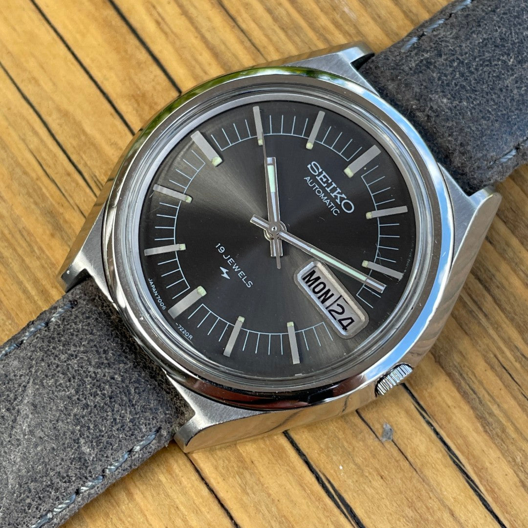 Seiko Automatic 7006-7070 January 1974