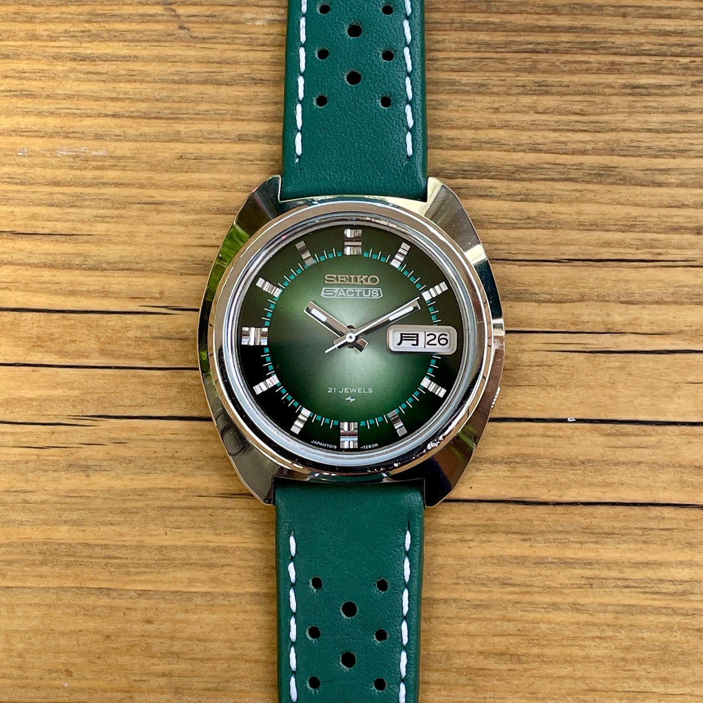 Seiko Actus Automatic 7019-7350 December 1974