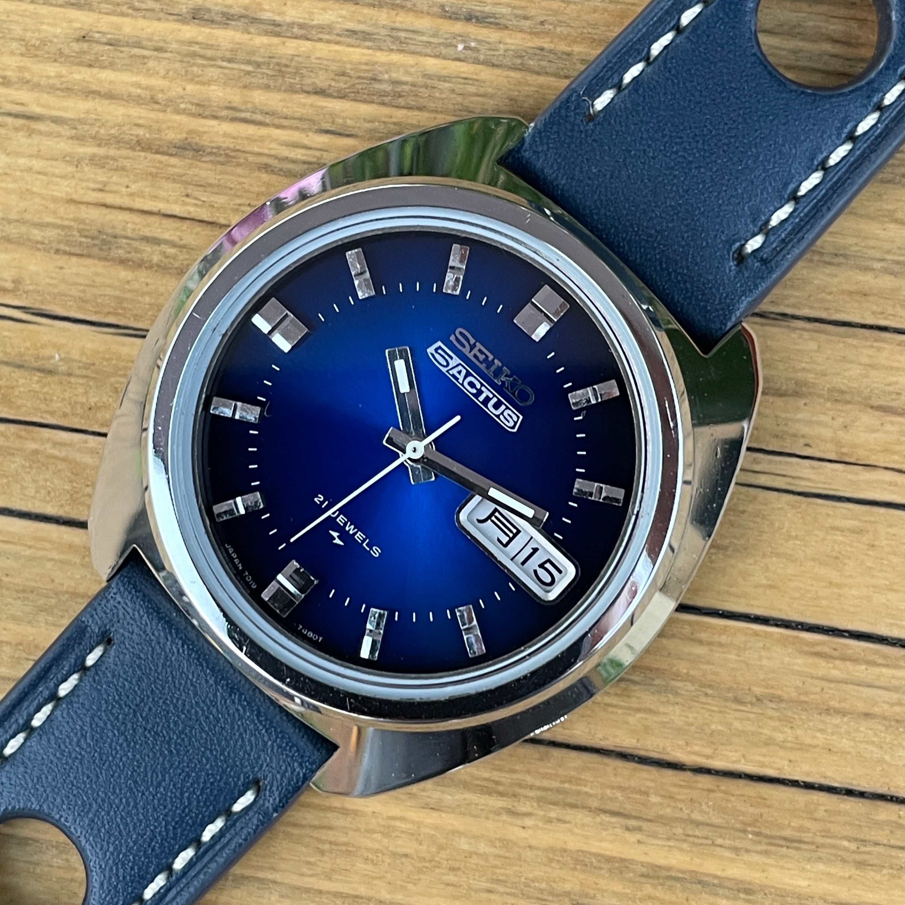 Seiko 5Actus Automatic 7019-7350 October 1974 – Time-Tee's