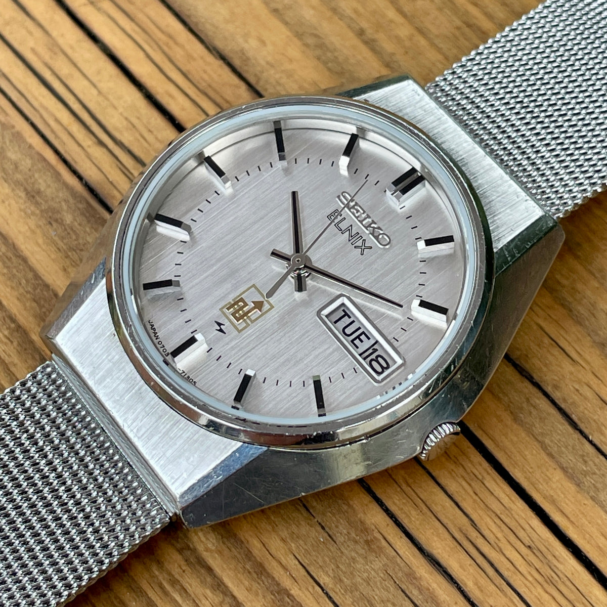 Seiko Elnix 0703-7110 December 1974